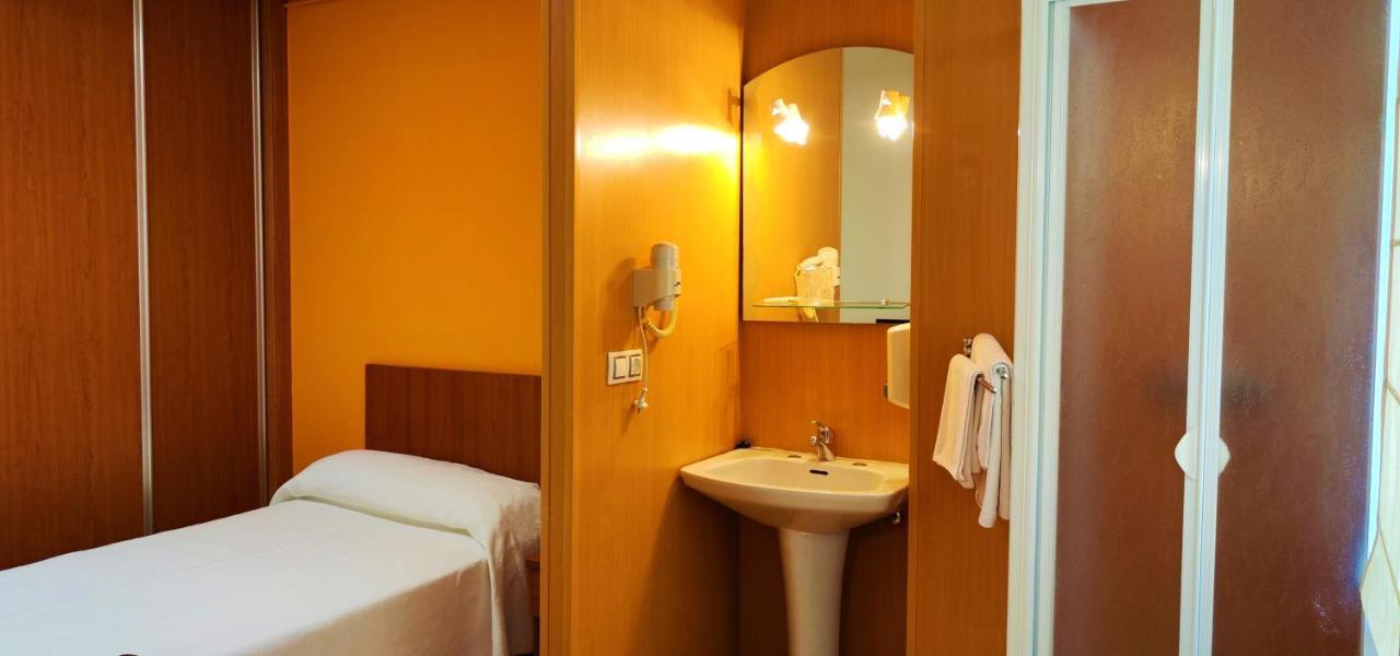 Pension San Roque Lugo Extérieur photo